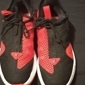PG 4 PAUL GEORGE BASKETBALL SHOES